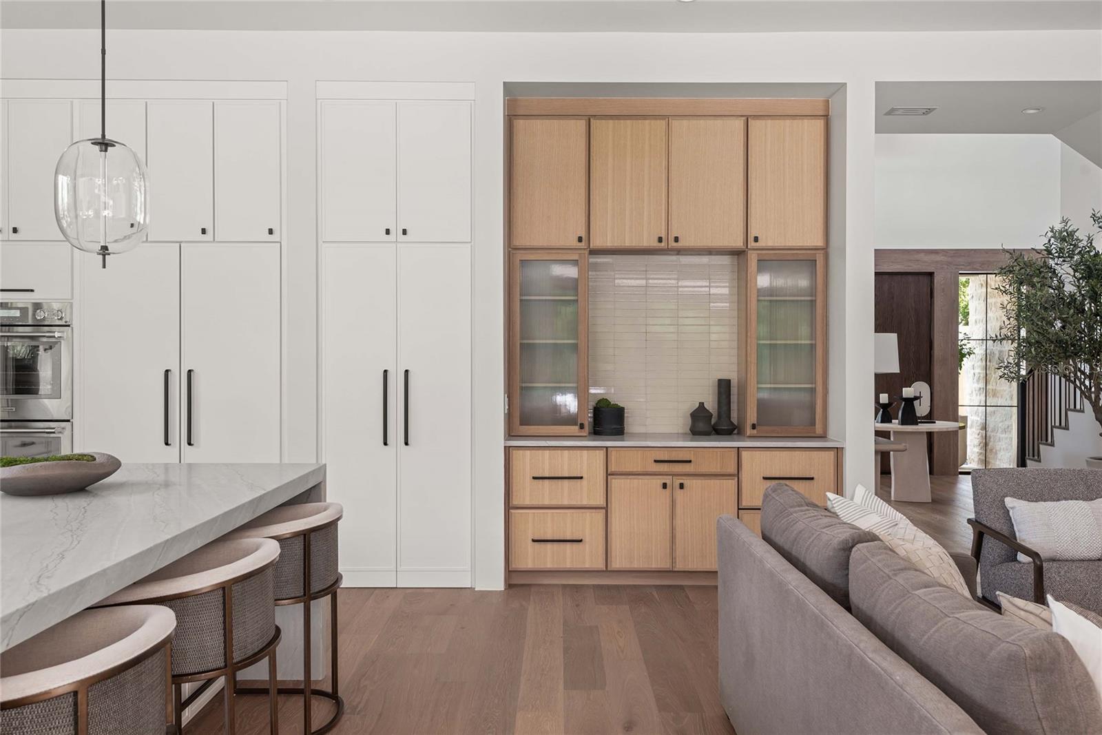 Image 23 of 77 For 1136 Stetson Street