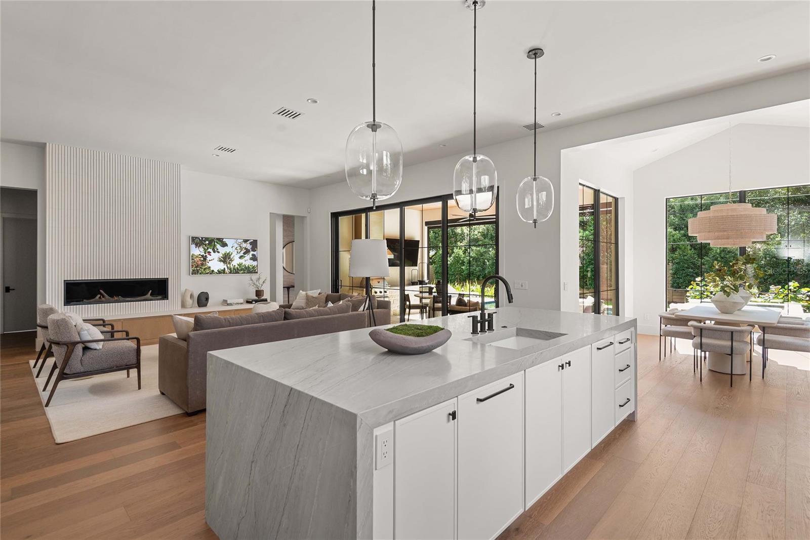 Image 26 of 77 For 1136 Stetson Street