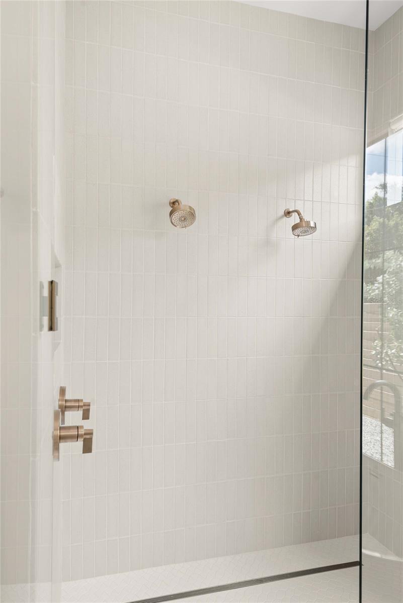 Image 47 of 77 For 1136 Stetson Street