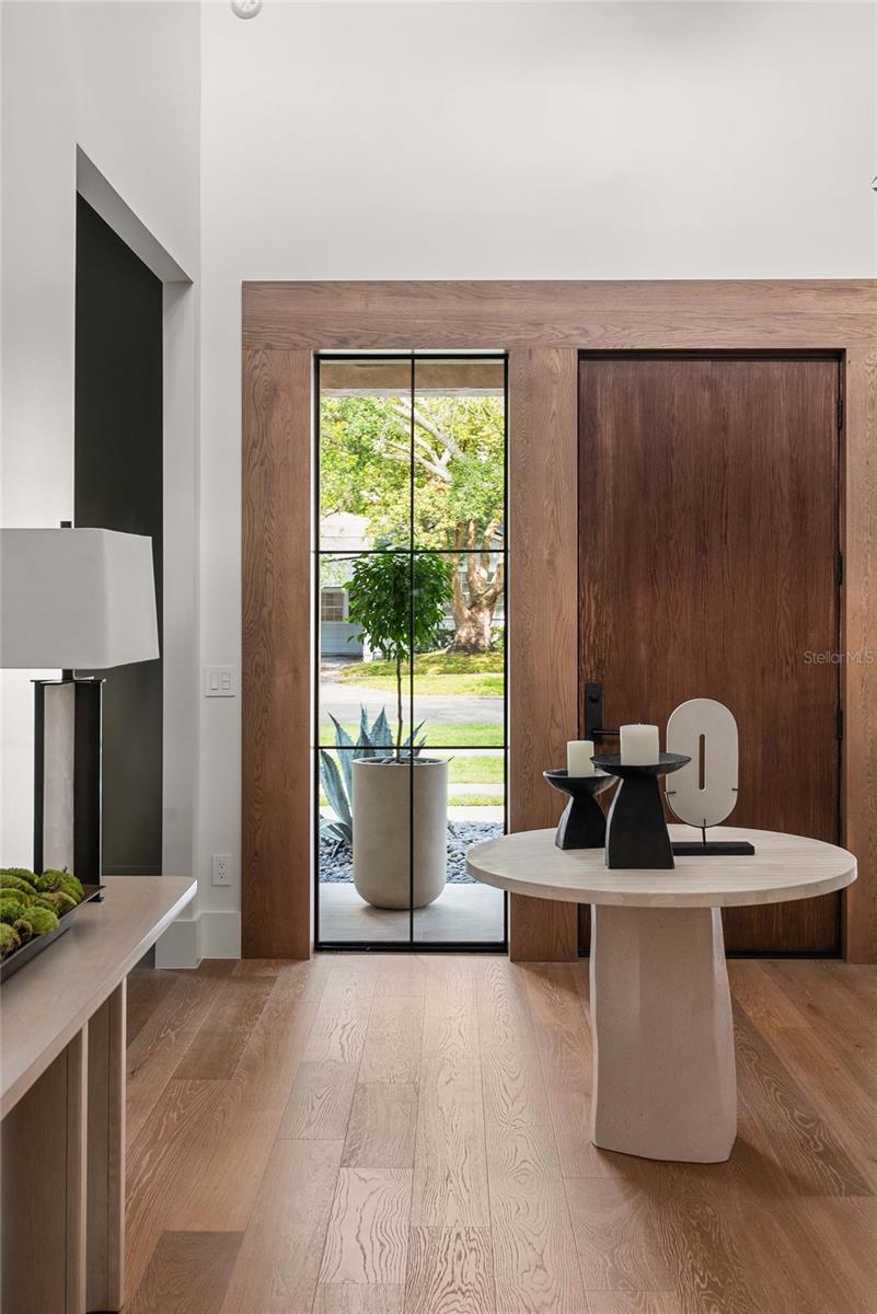 Image 54 of 77 For 1136 Stetson Street