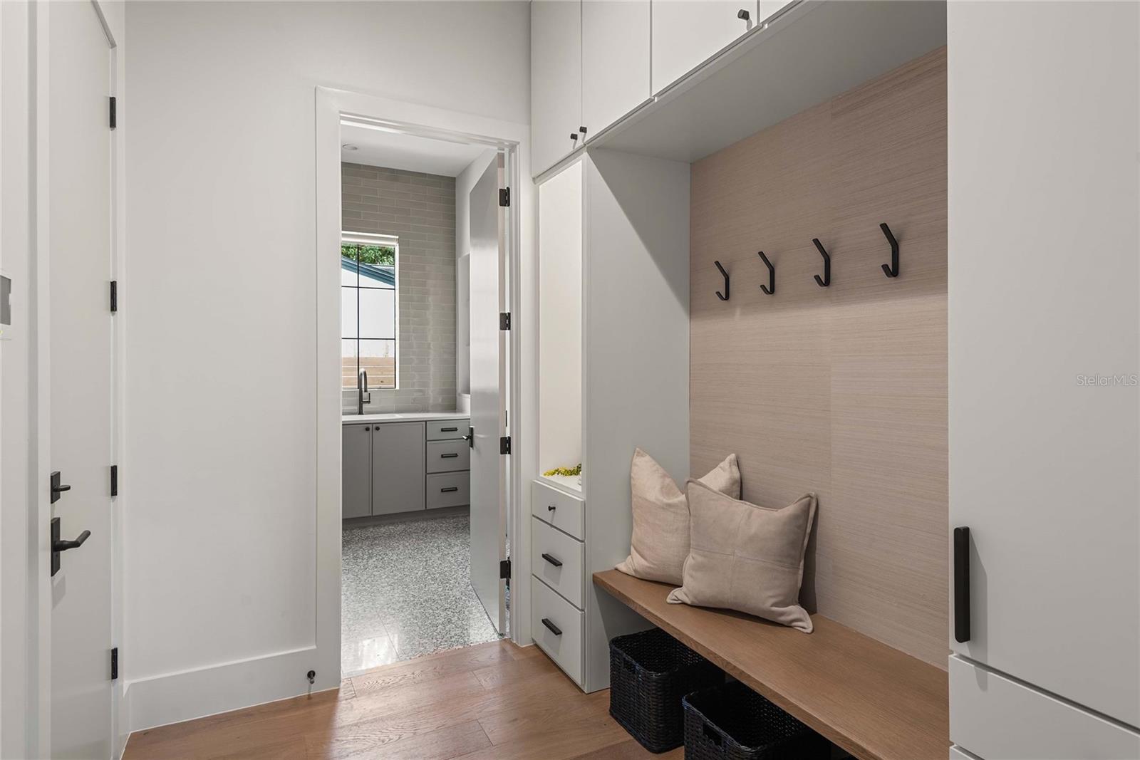 Image 72 of 77 For 1136 Stetson Street