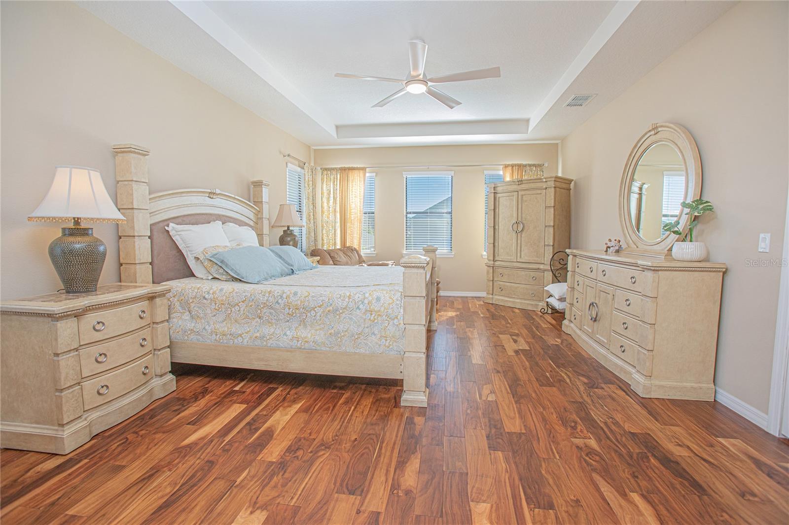 Image 40 of 52 For 1481 Calm Waters Court
