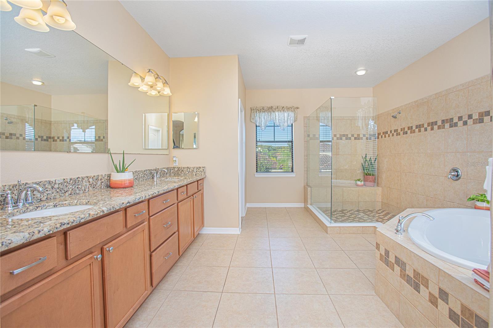 Image 43 of 52 For 1481 Calm Waters Court