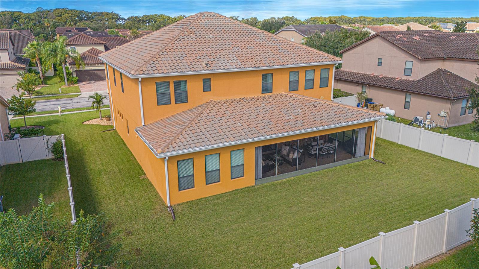 Image 6 of 52 For 1481 Calm Waters Court