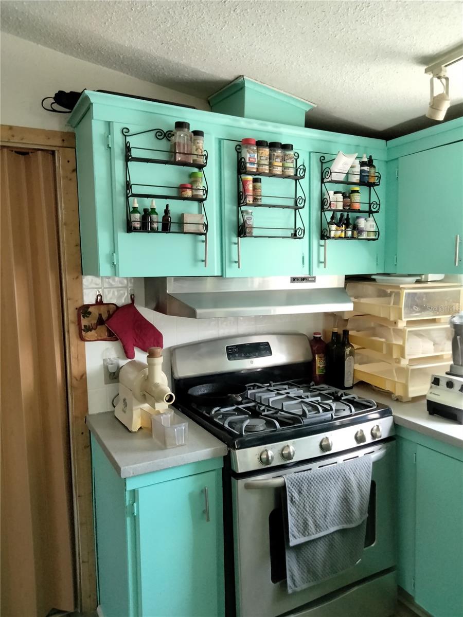 Image 13 of 27 For 3990 Whispering Pines Circle