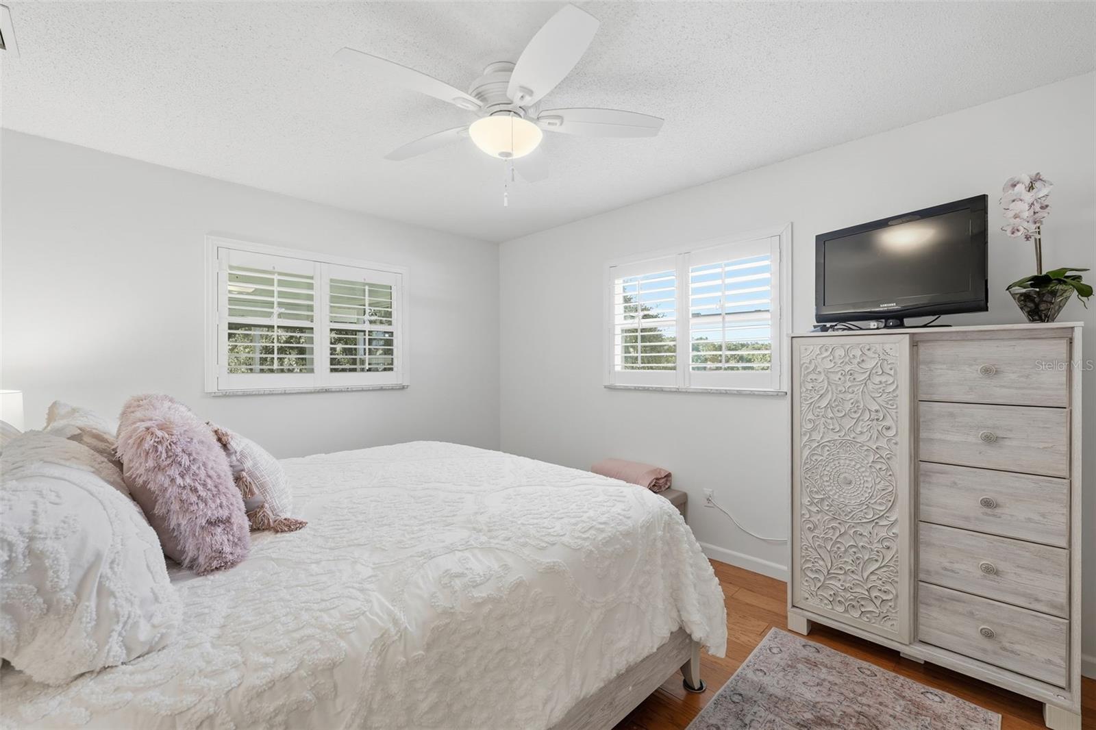 Image 17 of 59 For 198 Lake Franklin Drive