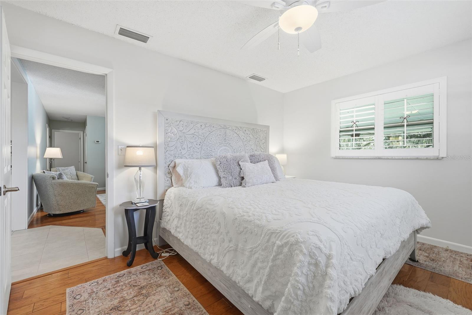 Image 19 of 59 For 198 Lake Franklin Drive