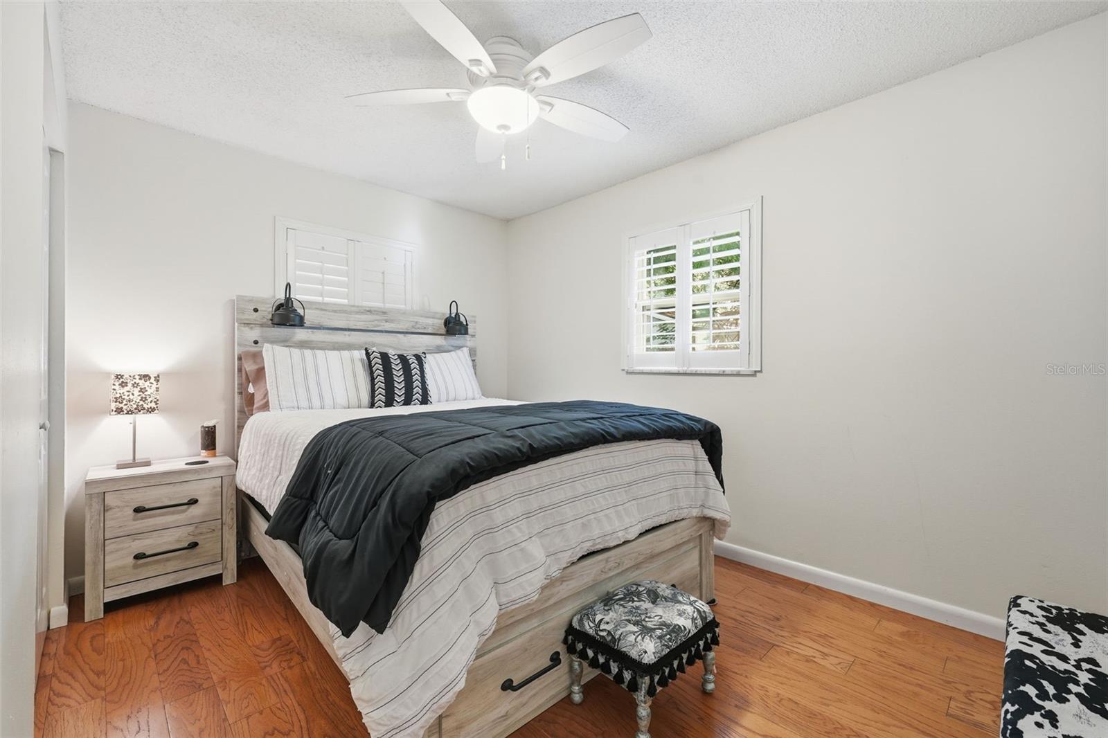 Image 27 of 59 For 198 Lake Franklin Drive