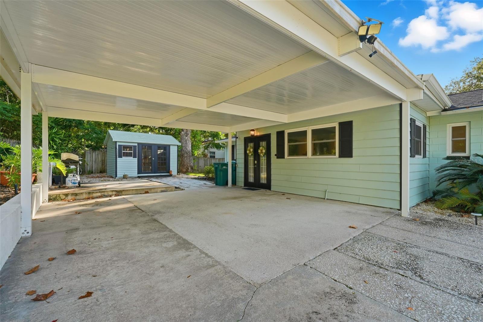 Image 4 of 59 For 198 Lake Franklin Drive