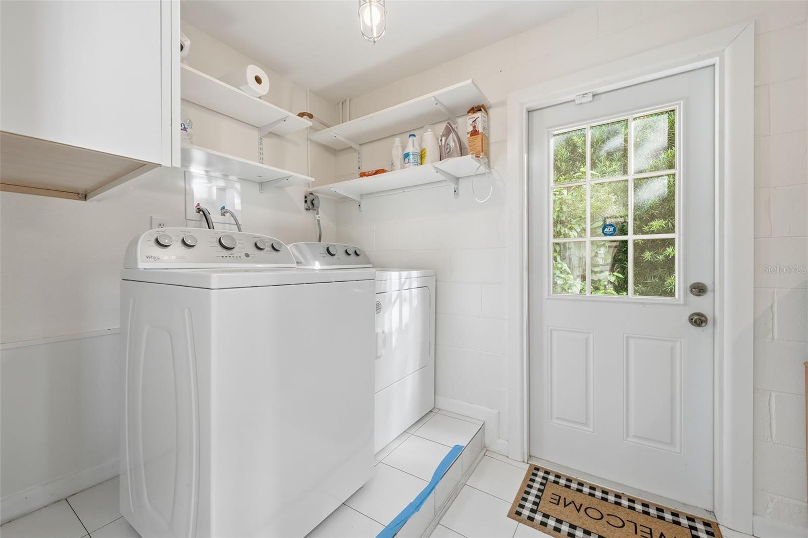 Image 48 of 59 For 198 Lake Franklin Drive