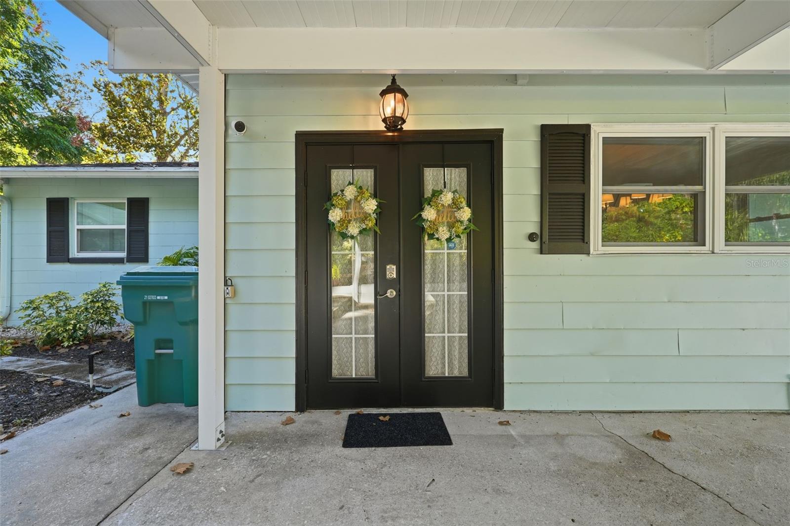 Image 5 of 59 For 198 Lake Franklin Drive