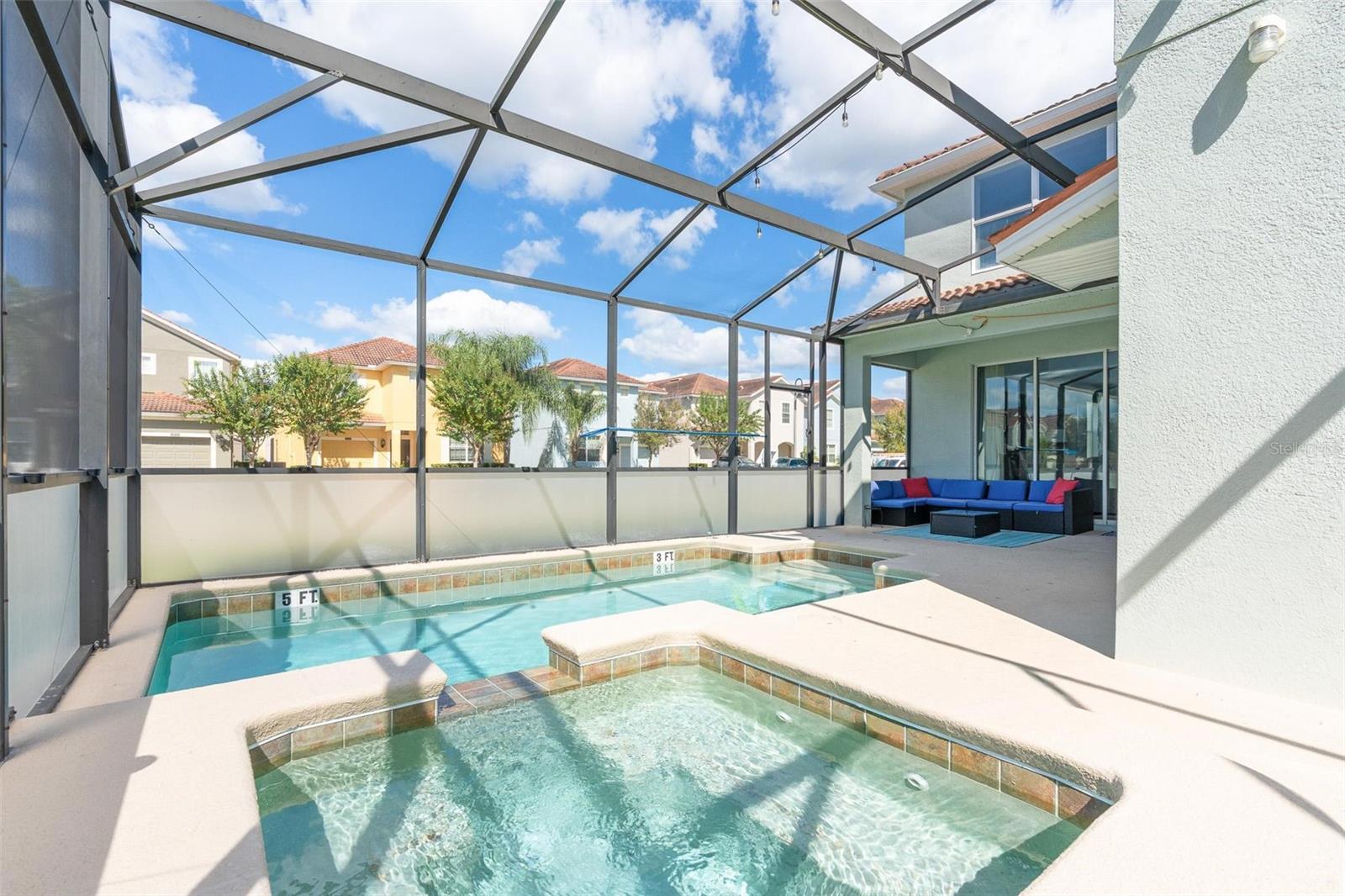 Image 4 of 49 For 8925 Sugar Palm Road