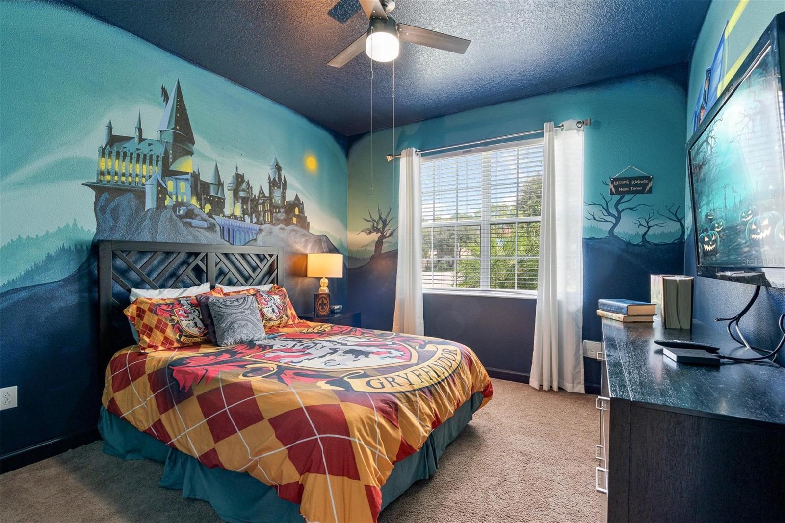 Image 6 of 49 For 8925 Sugar Palm Road