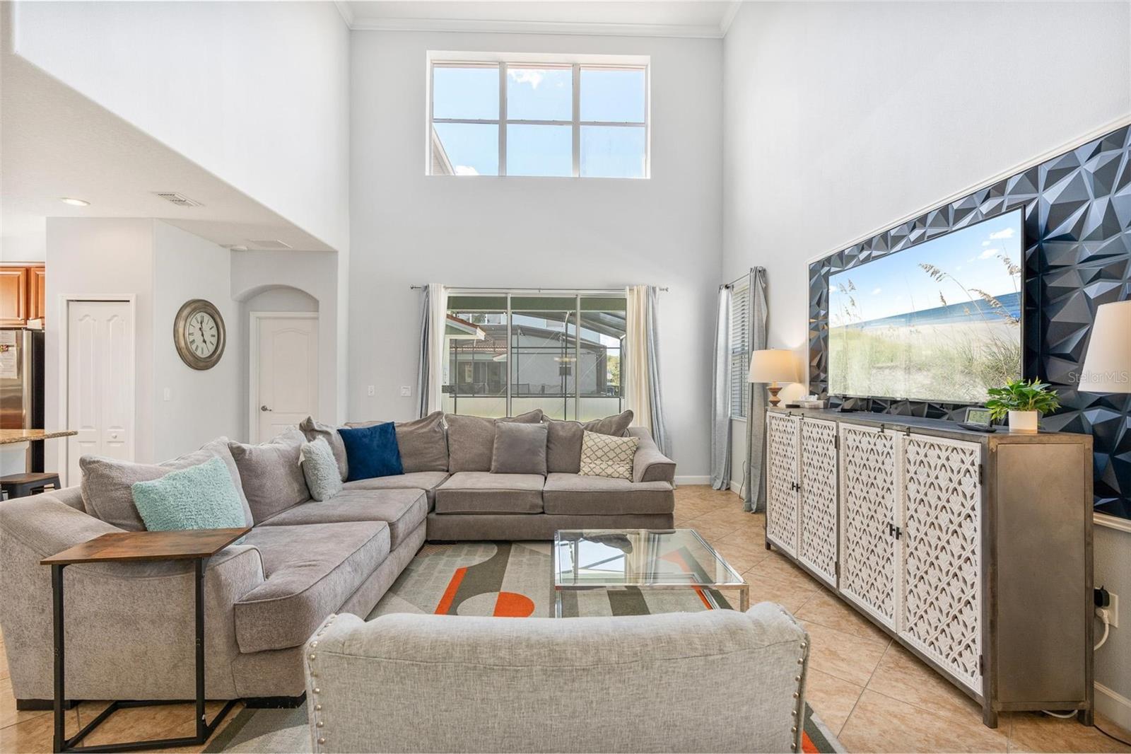 Image 7 of 49 For 8925 Sugar Palm Road