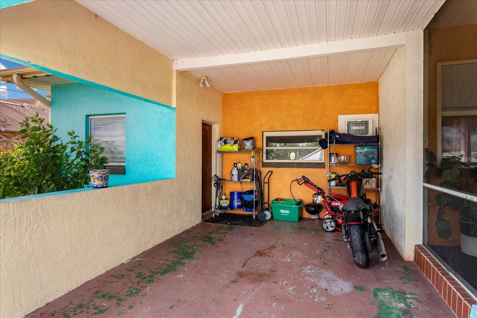 Image 21 of 21 For 9 Poinsettia Drive