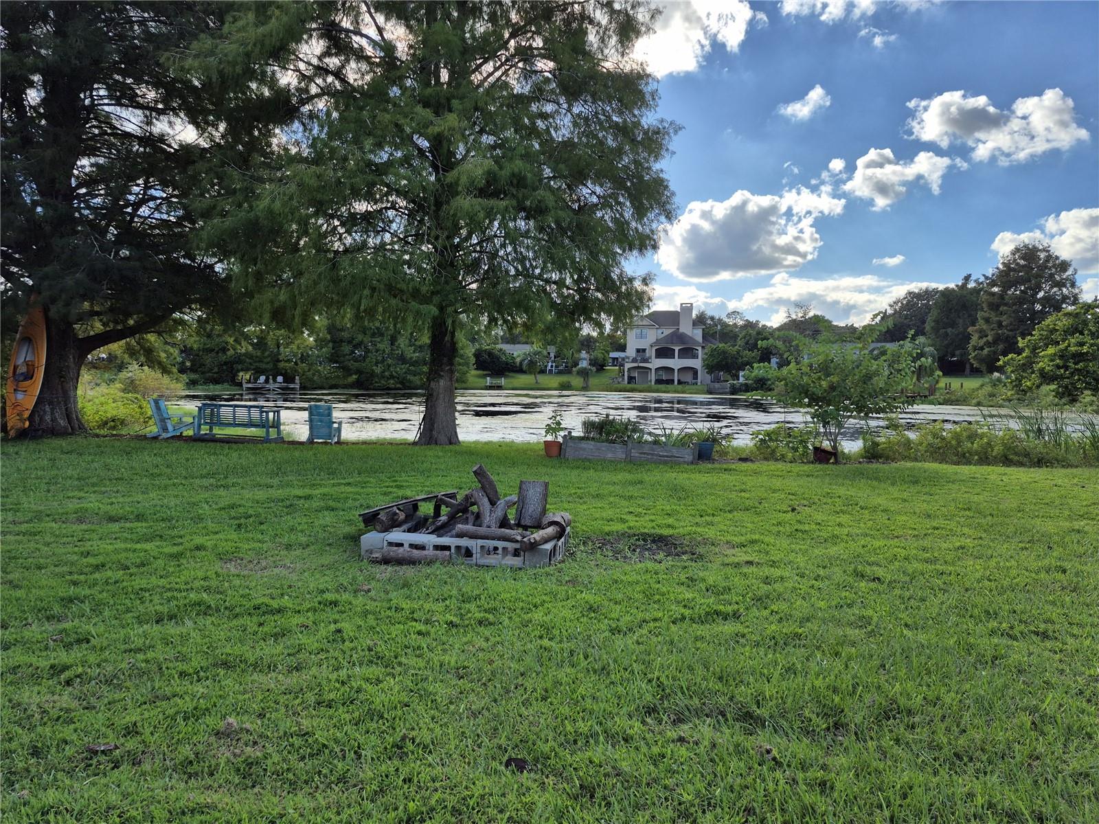 Image 3 of 21 For 9 Poinsettia Drive