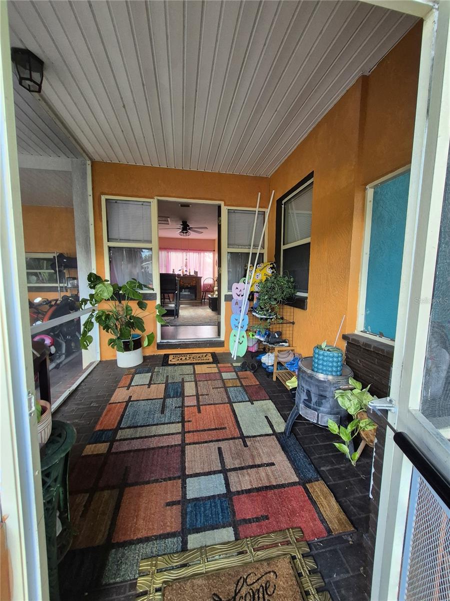 Image 7 of 21 For 9 Poinsettia Drive