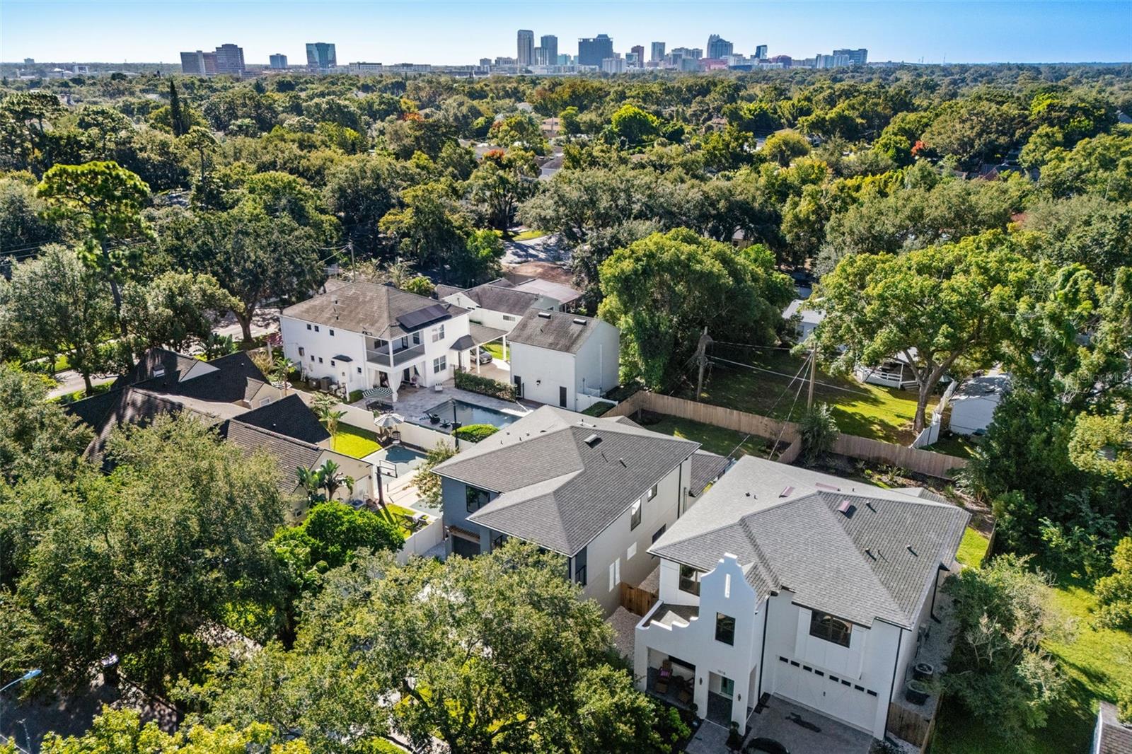 Listing photo id 42 for 1012 Stetson Street