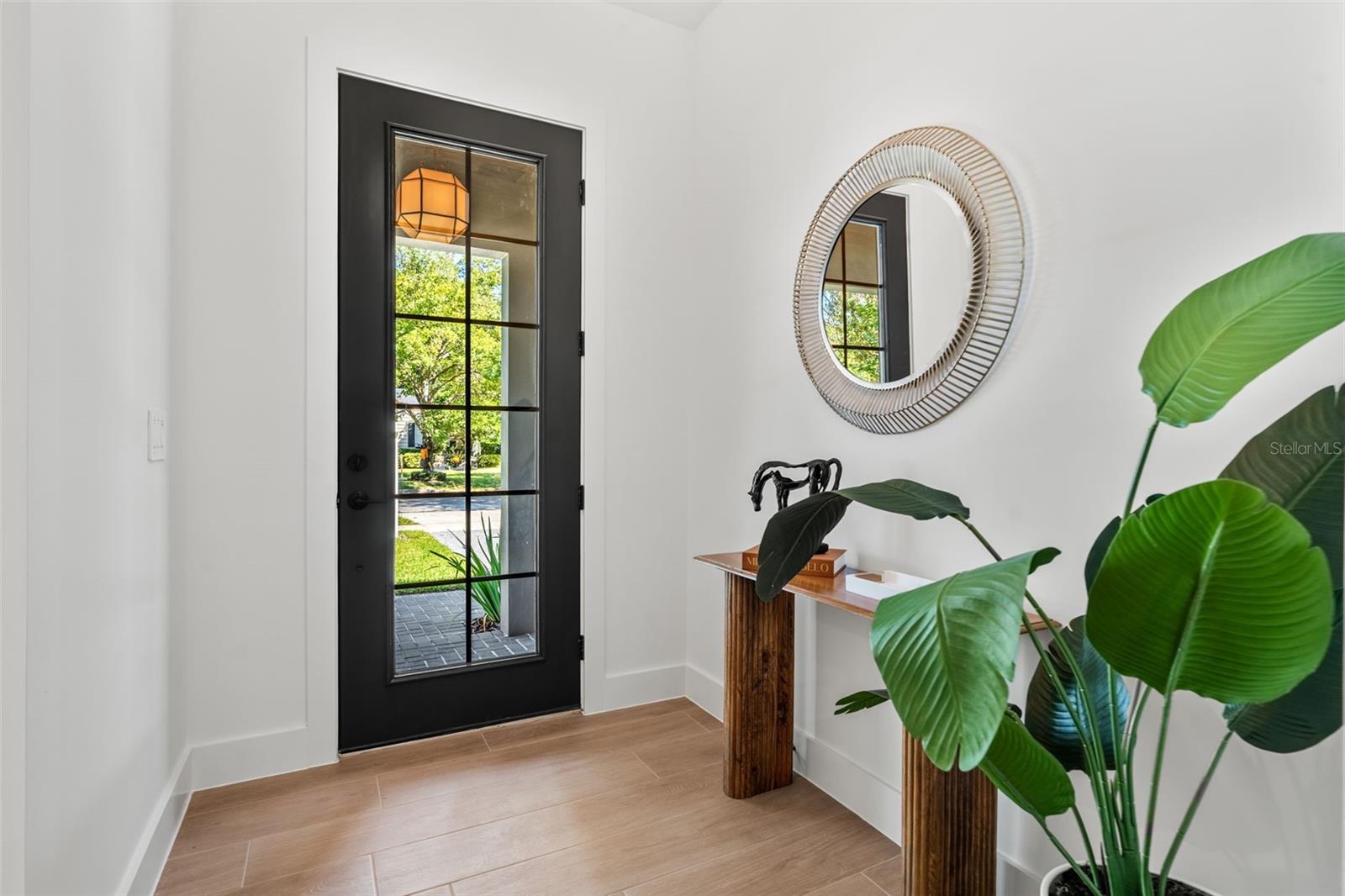 Listing photo id 4 for 1012 Stetson Street