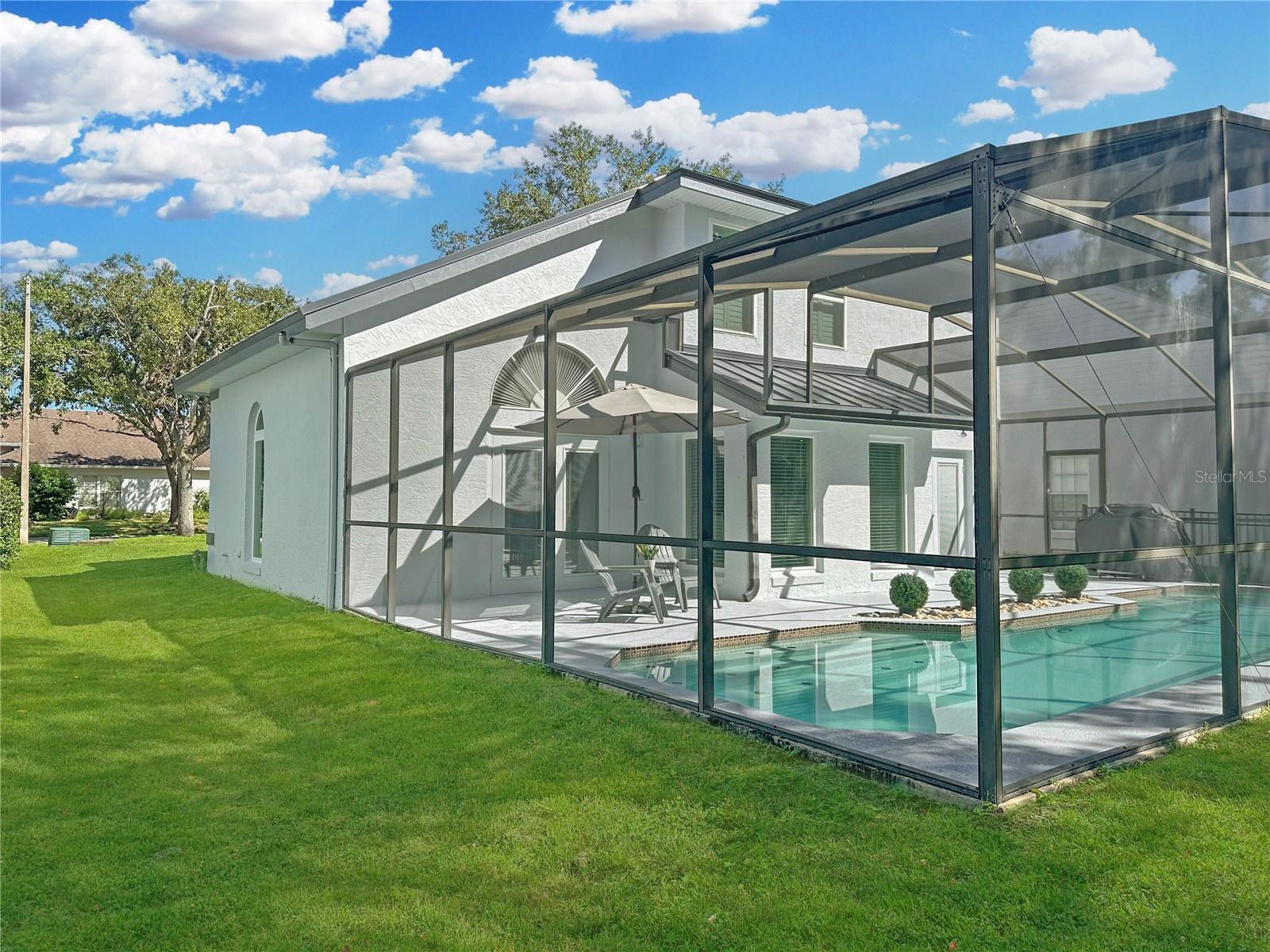 Image 13 of 14 For 10831 Satinwood Circle