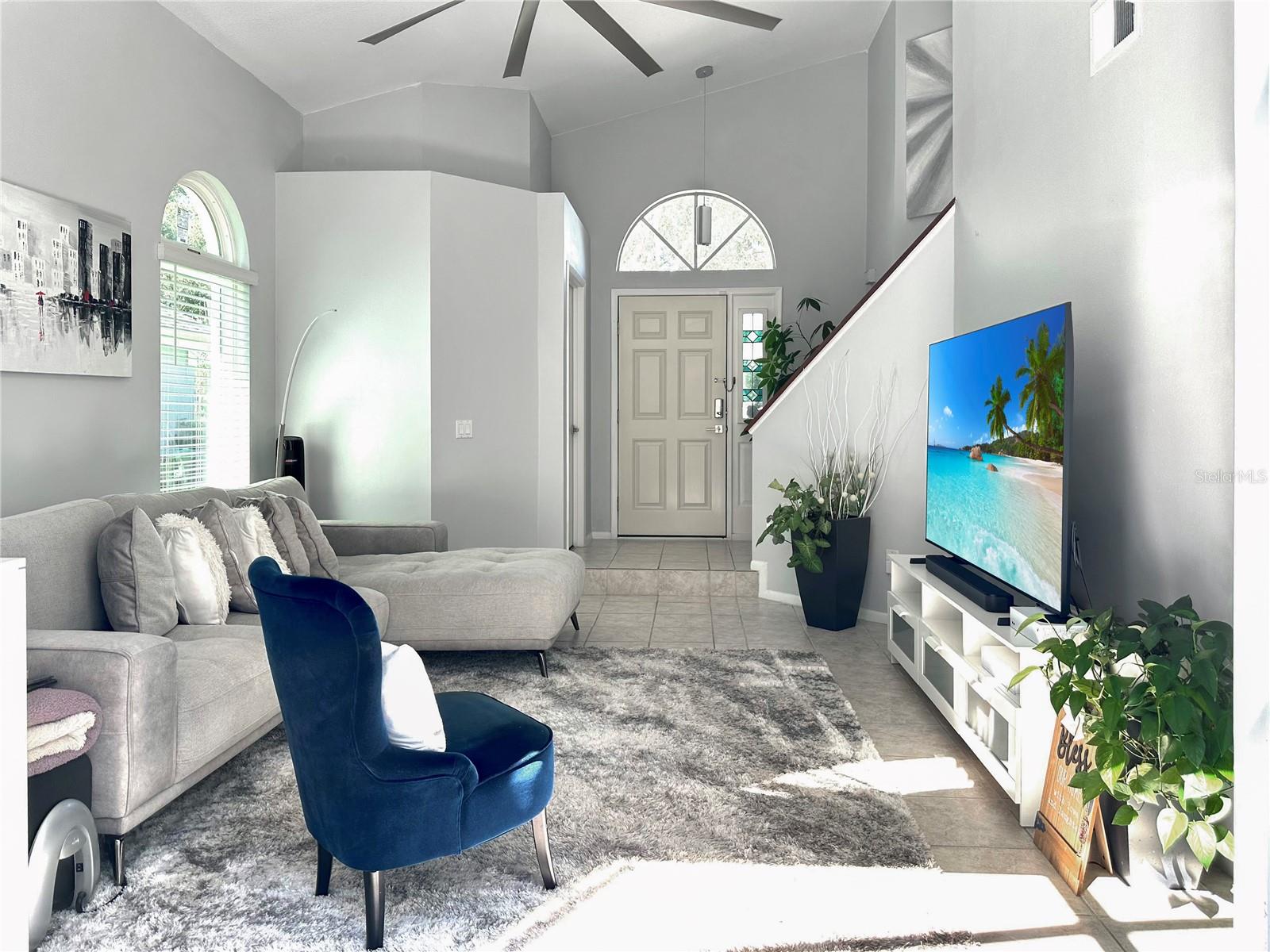 Image 6 of 14 For 10831 Satinwood Circle