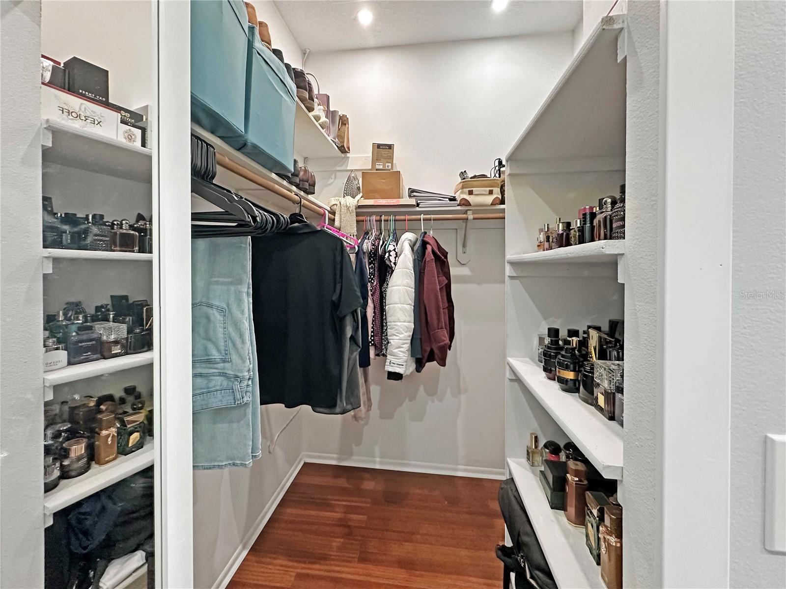 Image 8 of 14 For 10831 Satinwood Circle