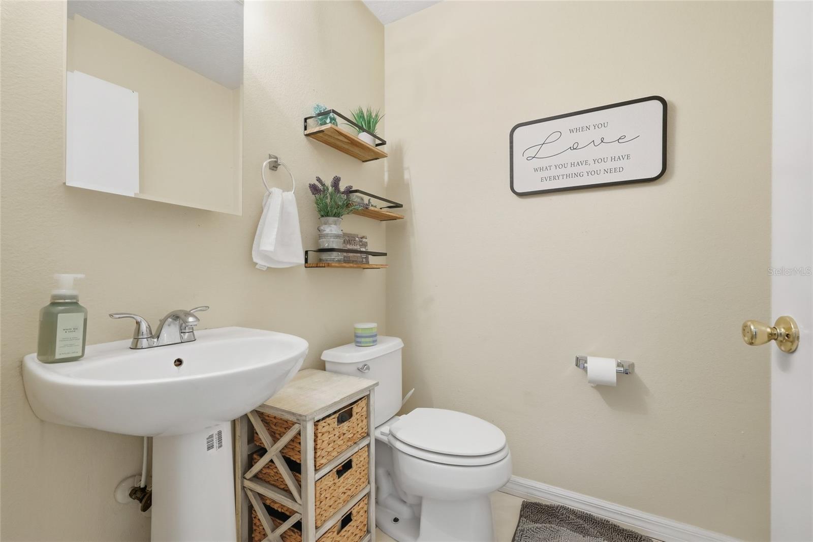 Image 12 of 46 For 4416 Philadelphia Cir