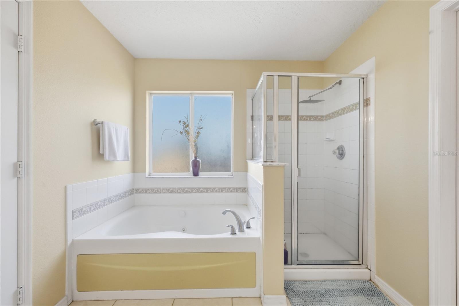 Image 29 of 46 For 4416 Philadelphia Cir