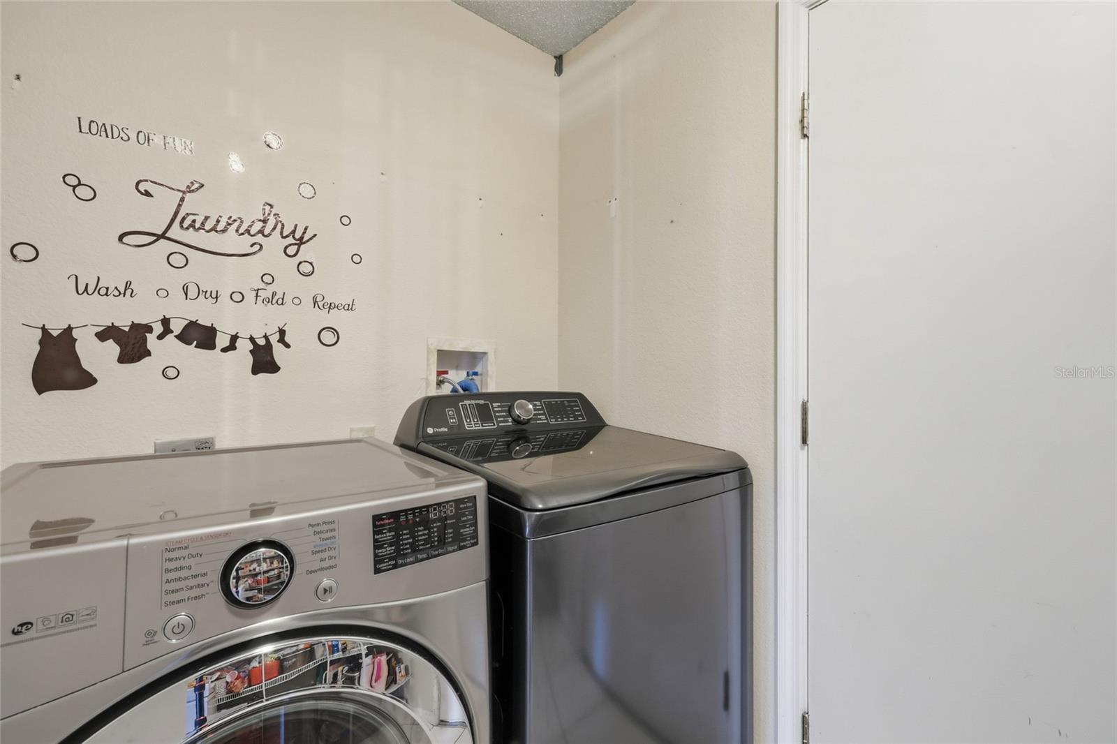 Image 34 of 46 For 4416 Philadelphia Cir