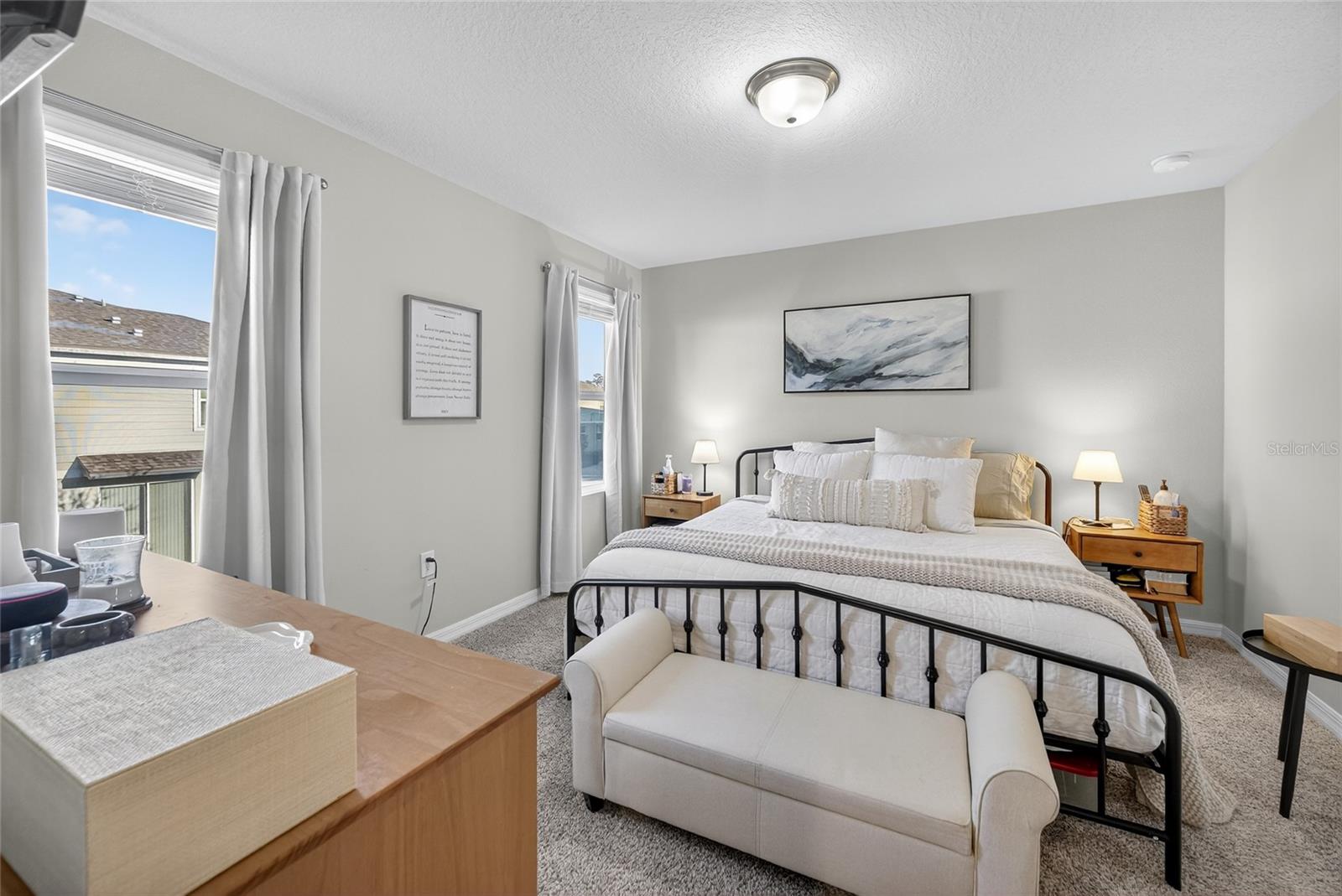 Image 32 of 72 For 2067 Harebell Lane