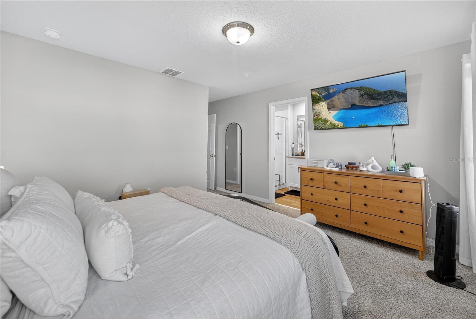 Image 34 of 72 For 2067 Harebell Lane