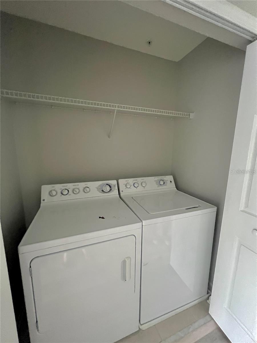 Image 23 of 35 For 2897 Polvadero Lane 101