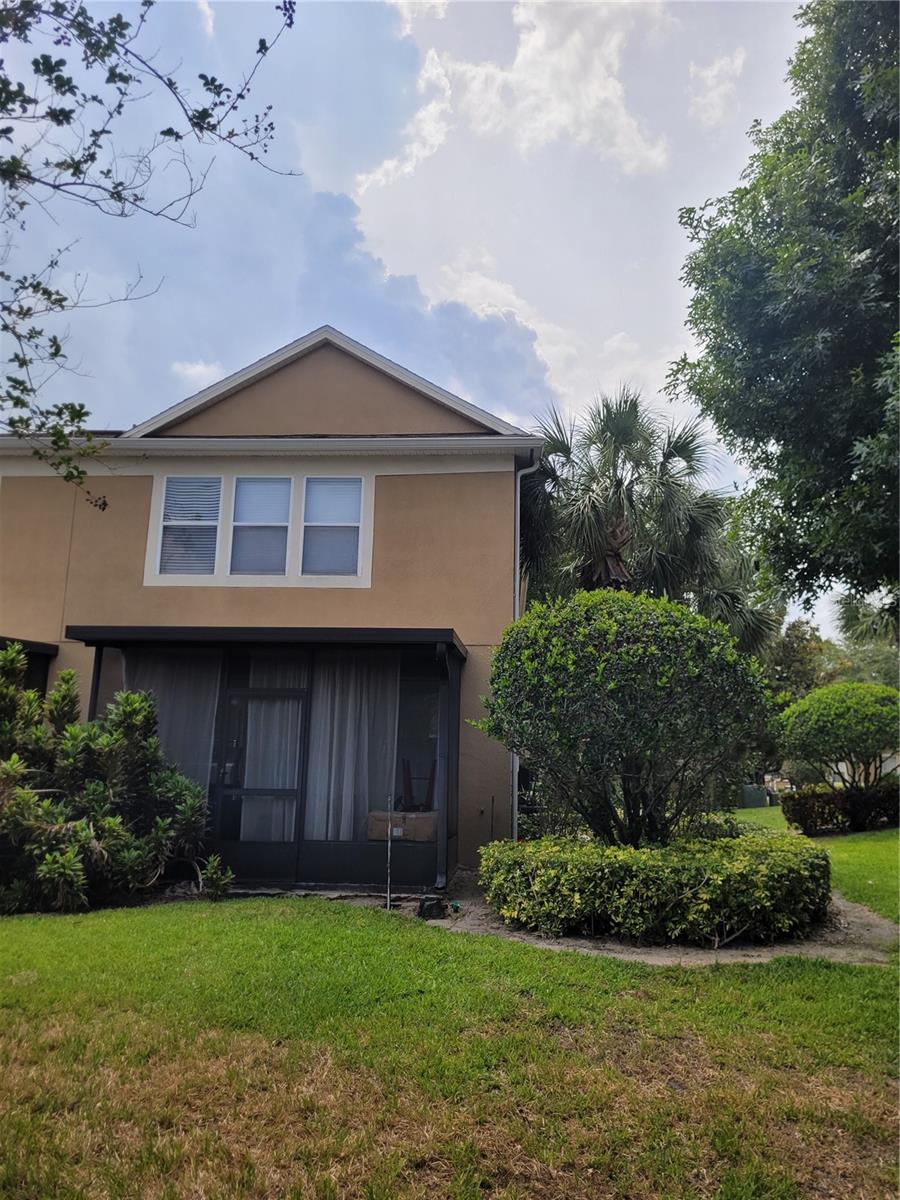 Image 28 of 35 For 2897 Polvadero Lane 101