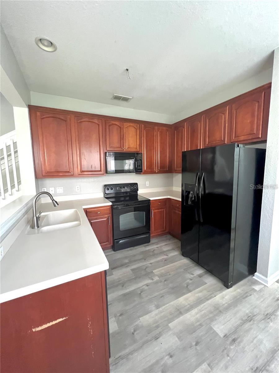 Image 6 of 35 For 2897 Polvadero Lane 101