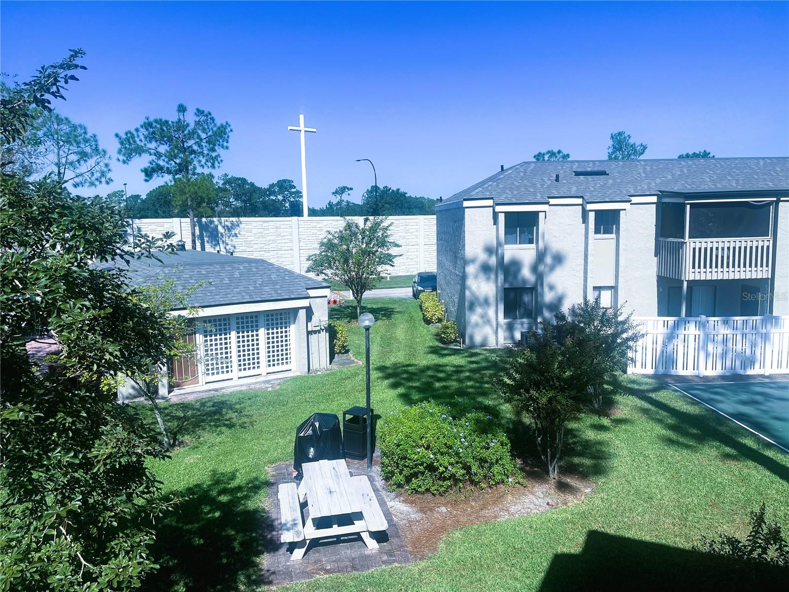 Image 3 of 42 For 129 Springwood Circle D