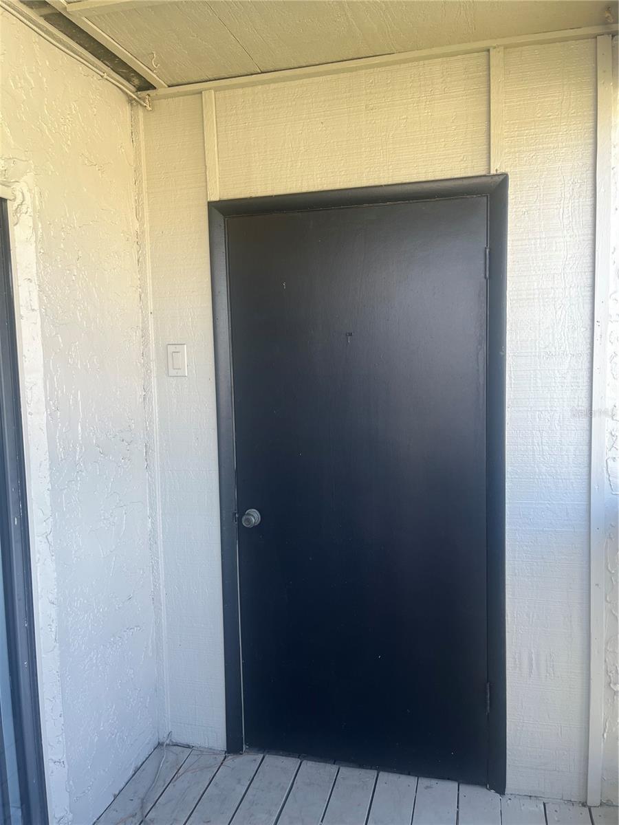 Image 7 of 42 For 129 Springwood Circle D