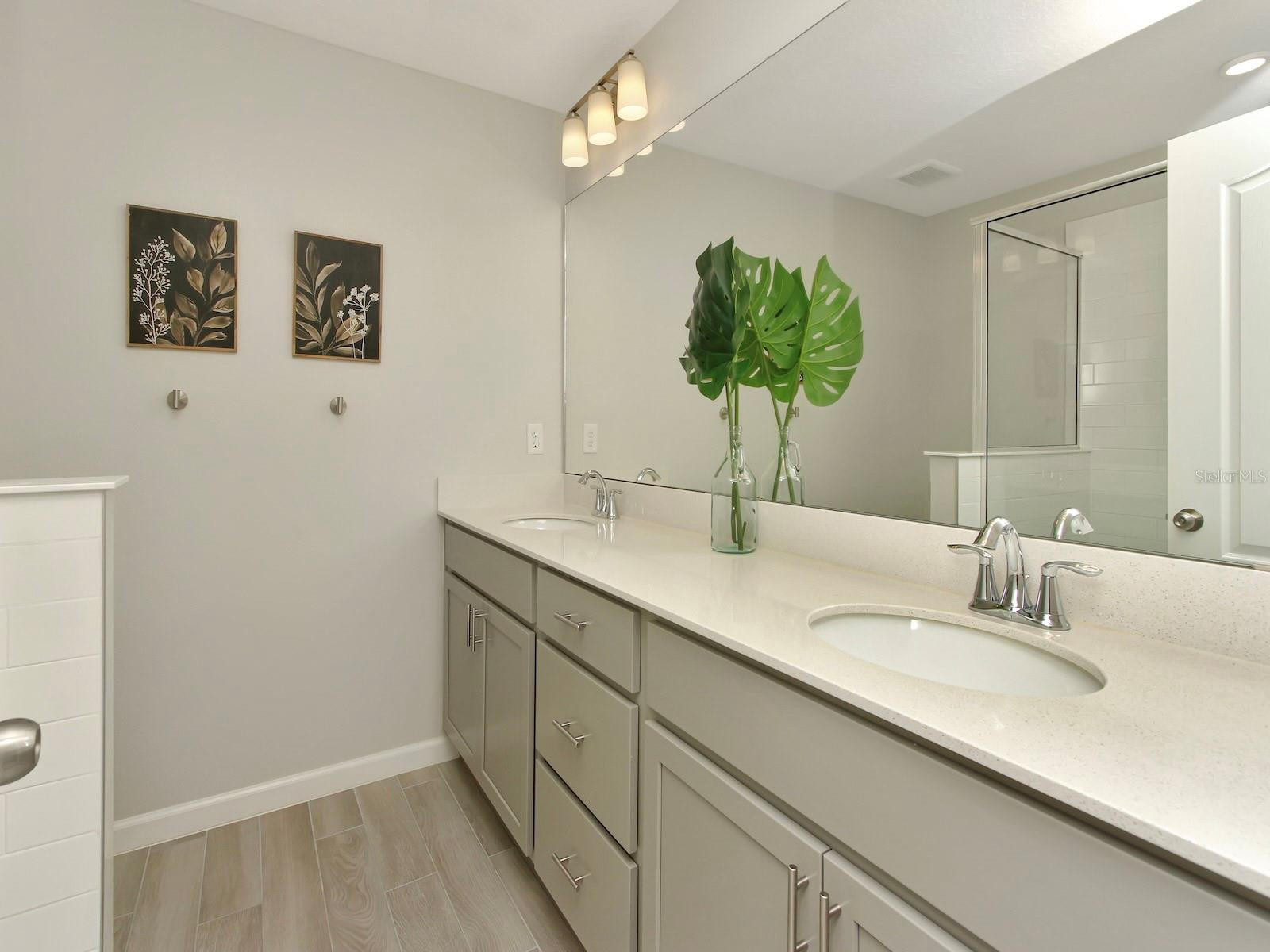 Image 22 of 43 For 2766 Narcoossee Commons Way