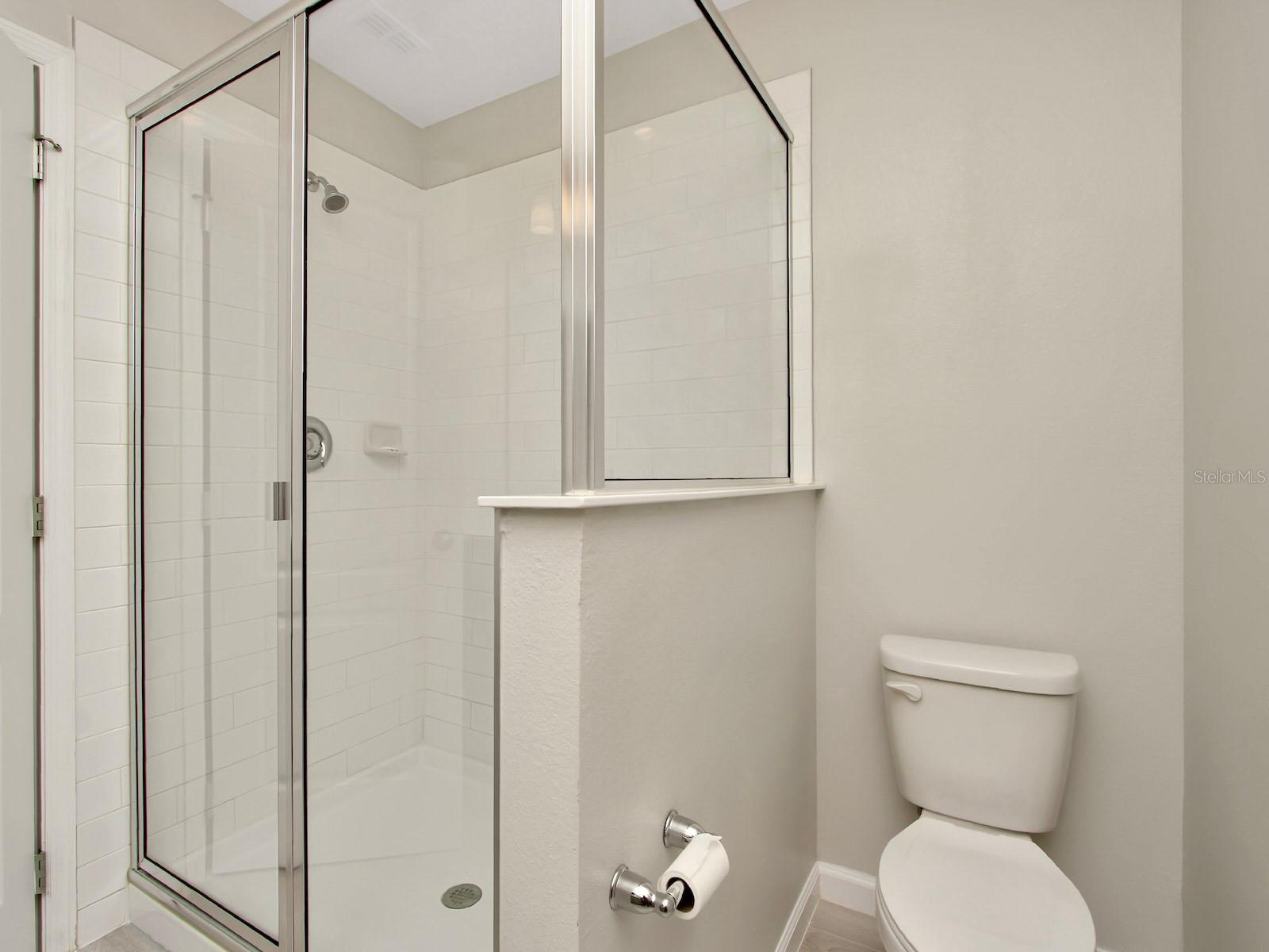 Image 23 of 43 For 2766 Narcoossee Commons Way