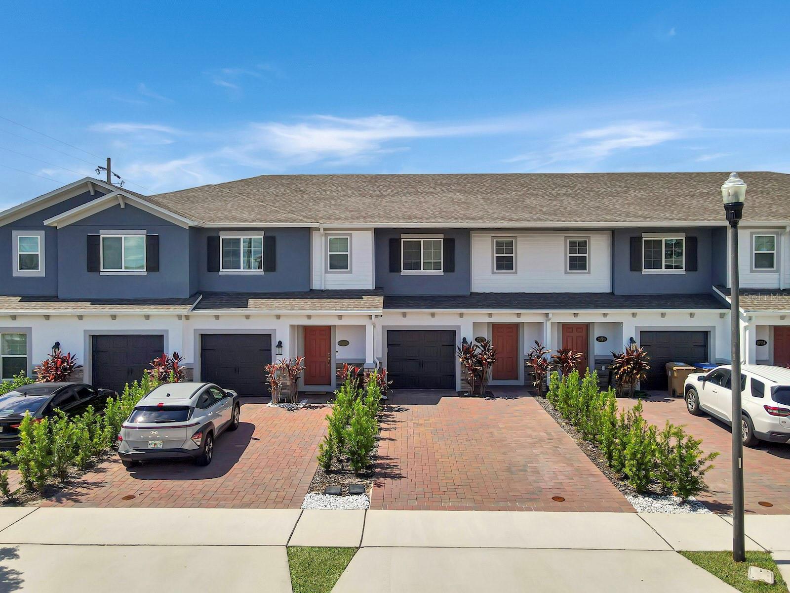 Image 37 of 43 For 2766 Narcoossee Commons Way