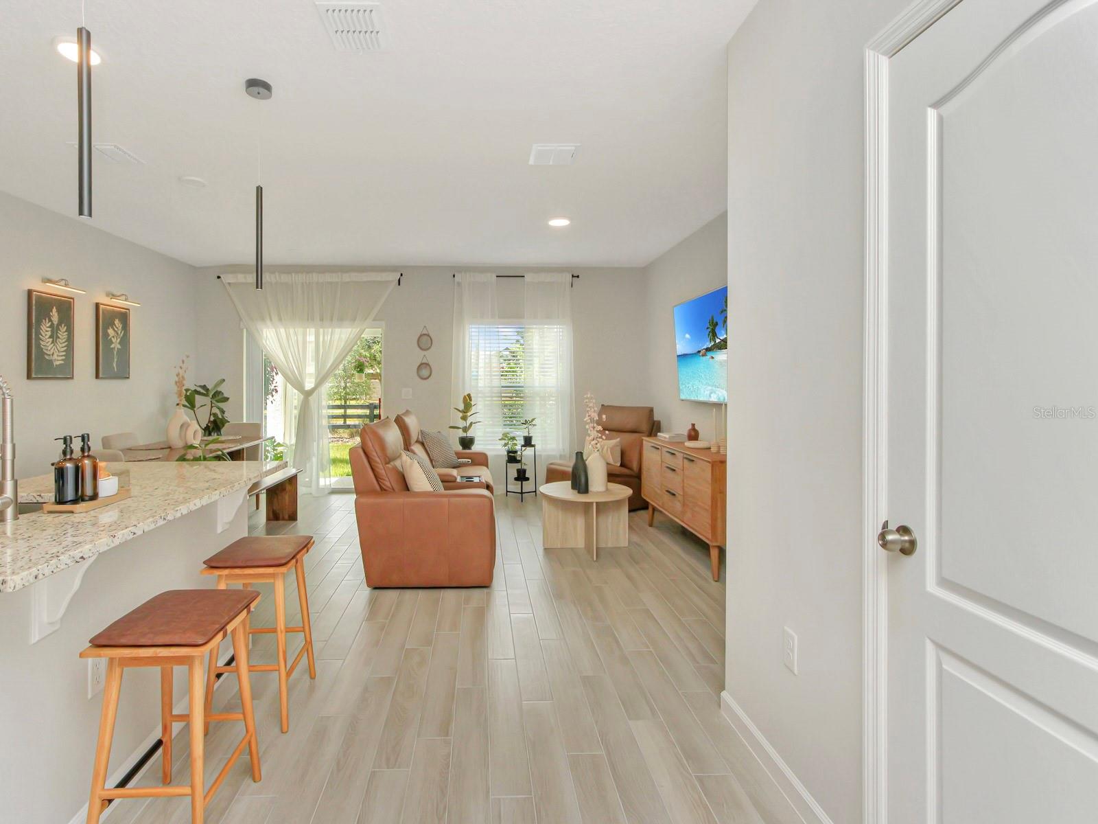Image 9 of 43 For 2766 Narcoossee Commons Way