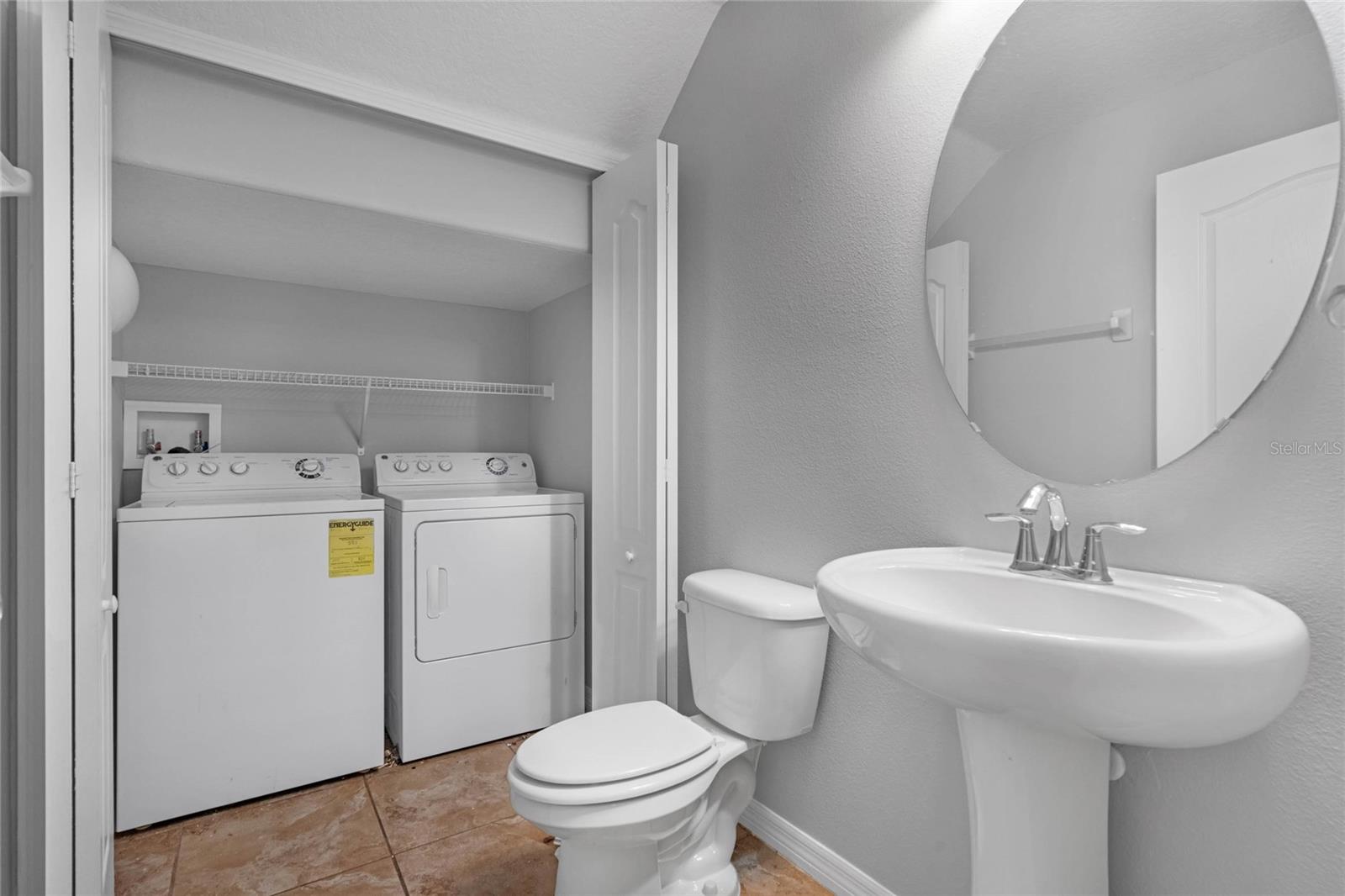 Image 20 of 22 For 260 Carina Circle 1