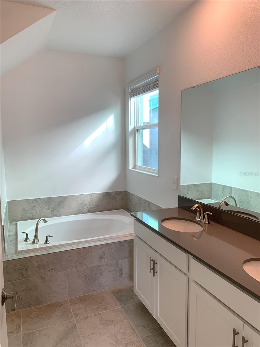 Image 15 of 33 For 11288 Listening Drive