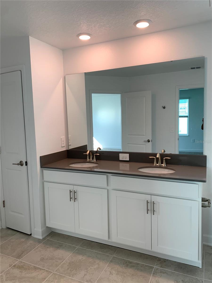 Image 21 of 33 For 11288 Listening Drive