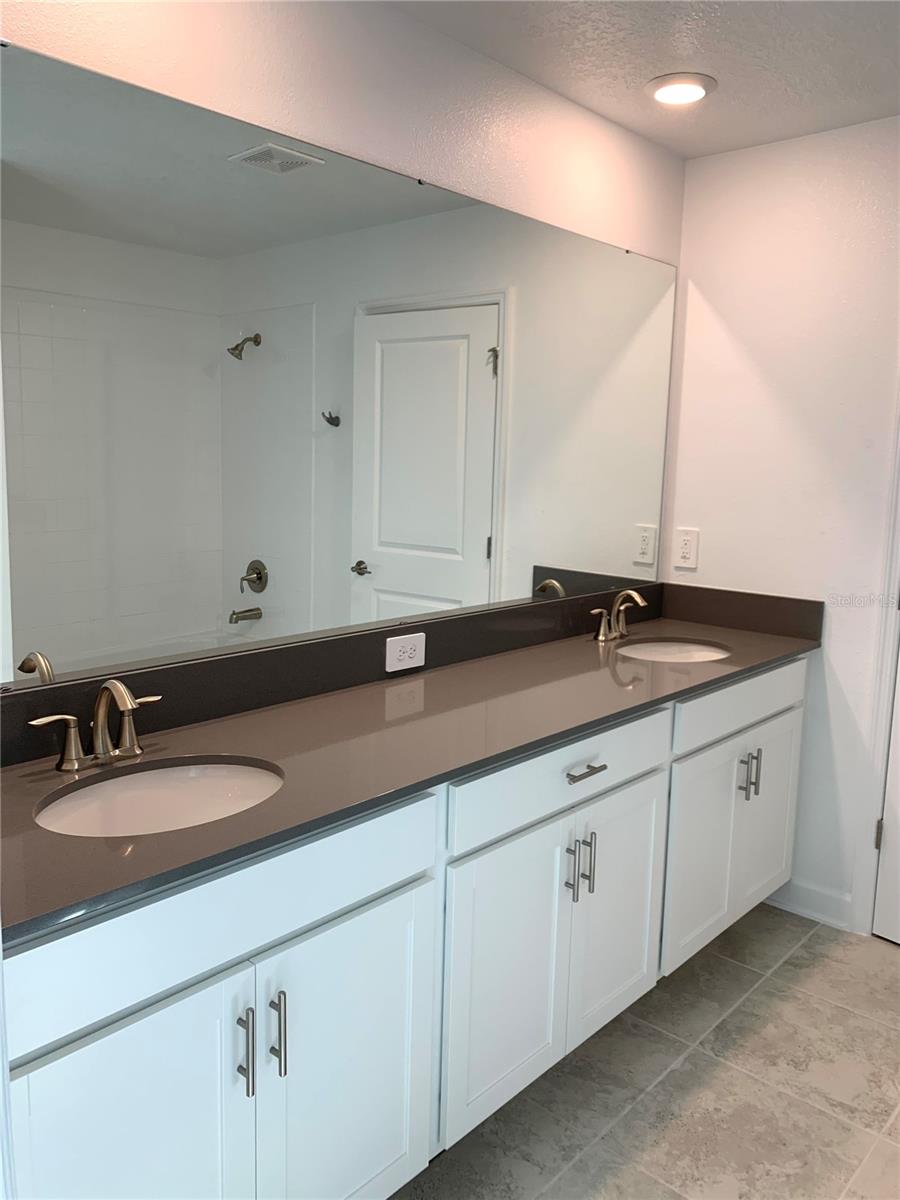 Image 23 of 33 For 11288 Listening Drive