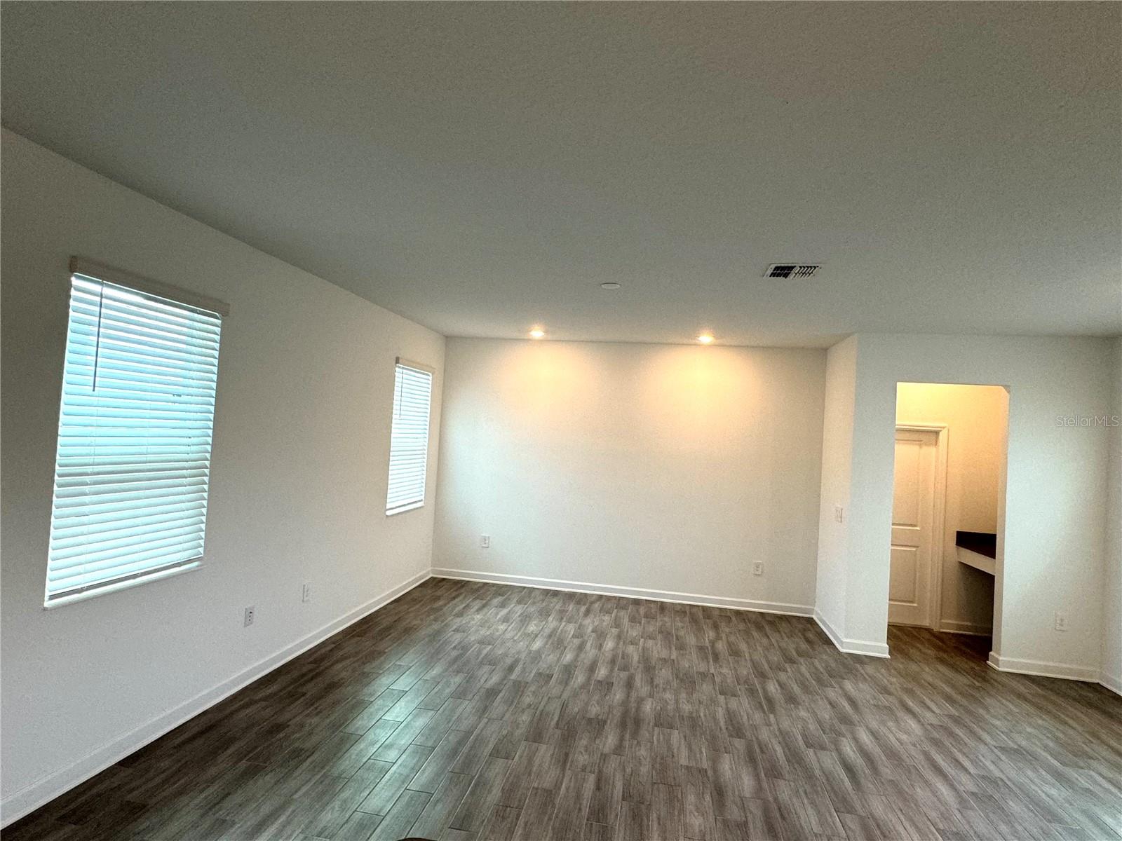 Image 7 of 33 For 11288 Listening Drive