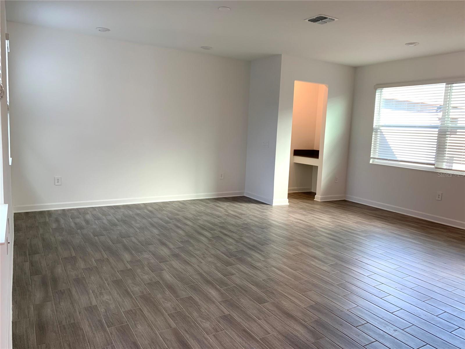 Image 8 of 33 For 11288 Listening Drive