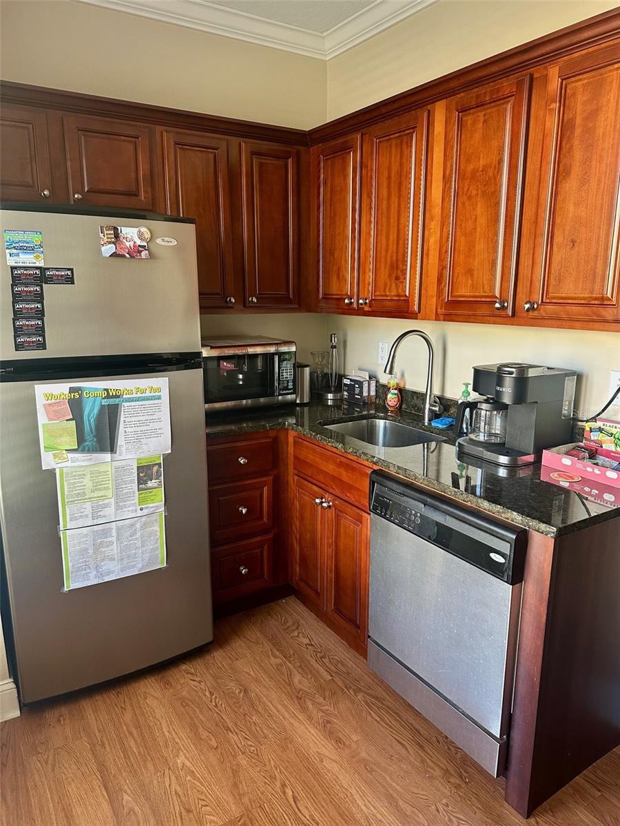 Image 13 of 13 For 901 Washington Street