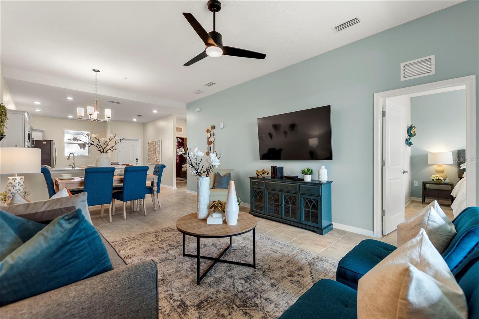 Image 11 of 50 For 3141 Paradox Circle 404