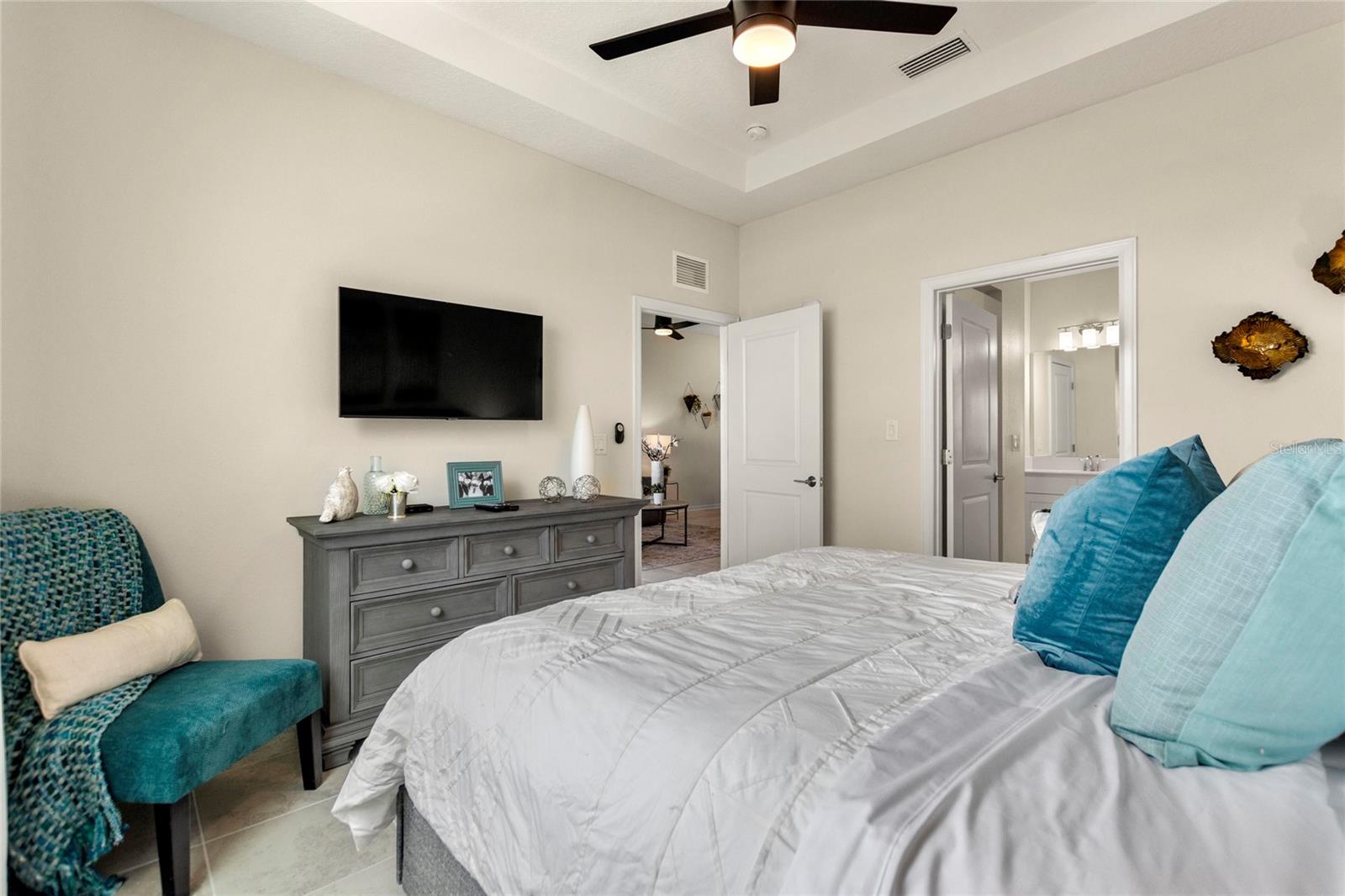 Image 14 of 50 For 3141 Paradox Circle 404