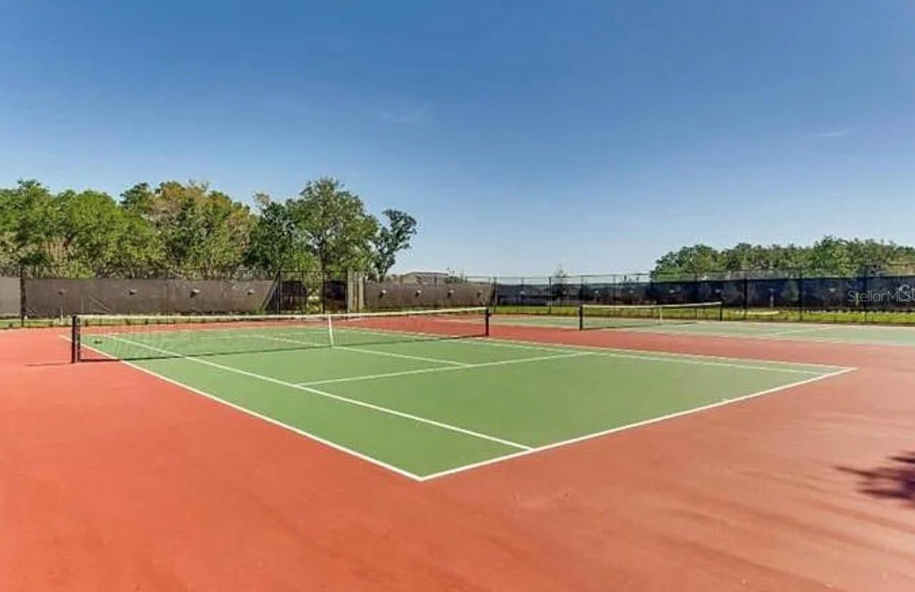 Image 15 of 18 For 1517 Southbury Drive